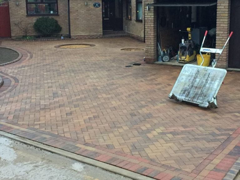 Driveway and Patio Services Stanford-le-Hope