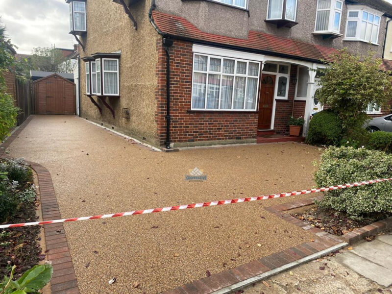 Resin Bound Driveway with Block Paved Edging in Southend-on-Sea
