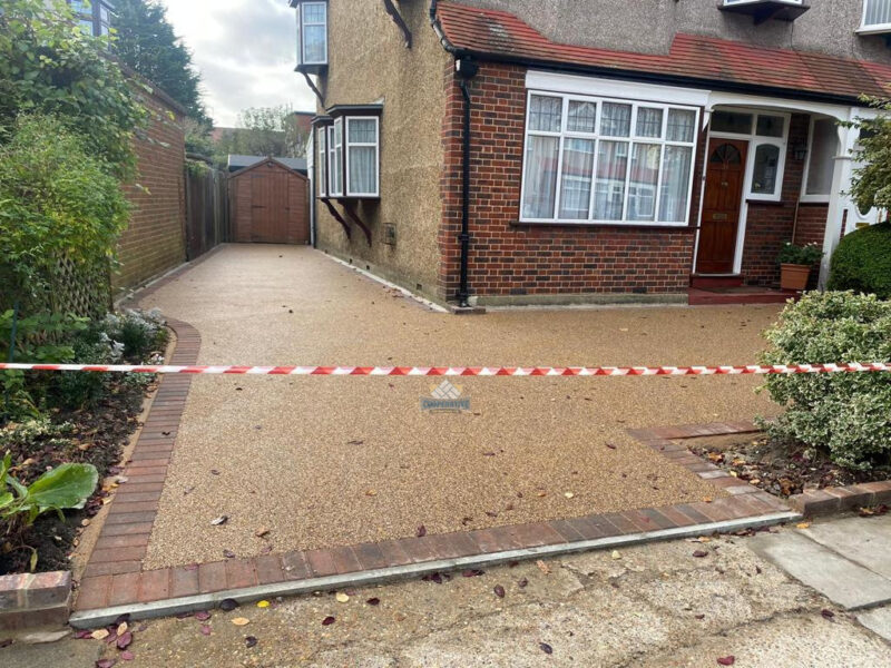 Resin Bound Driveway with Block Paved Edging in Southend-on-Sea