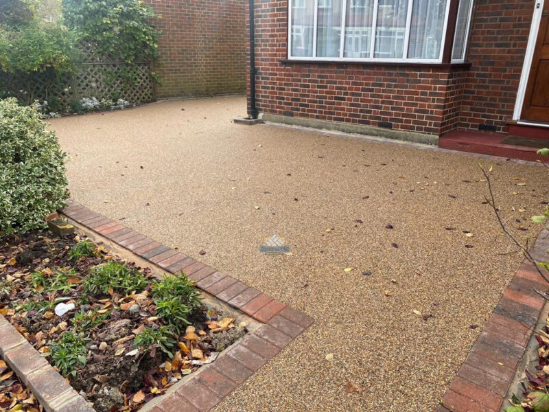 Resin Bound Driveway with Block Paved Edging in Southend-on-Sea