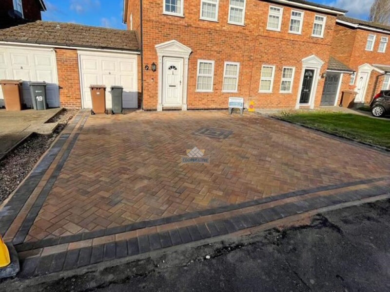 Autumn Gold Paved Driveway in South Woodham Ferrers, Chelmsford