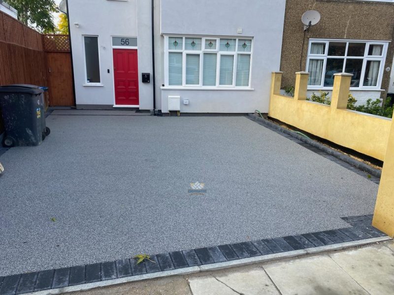 New resin chip surface installation in Prittlewell