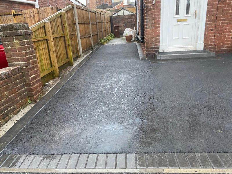 Tarmac driveway installation in Leigh-on-Sea