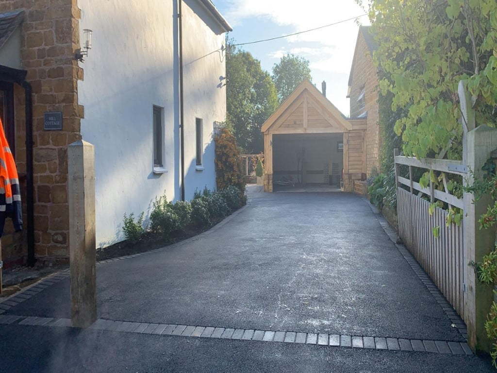 Tarmac Surfaced Driveway in Waltham Abbey